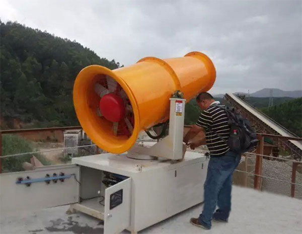 塔式霧炮機